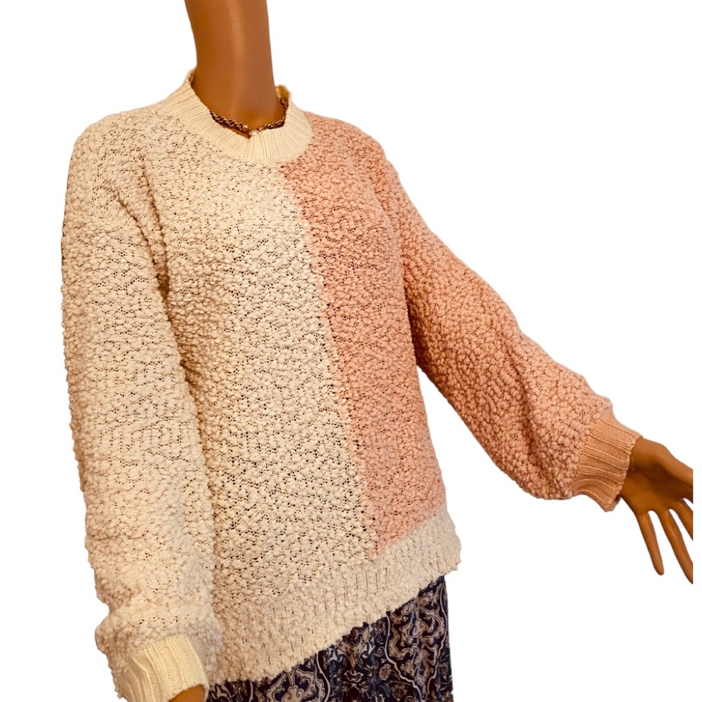 Pink And White Pullover - image 6